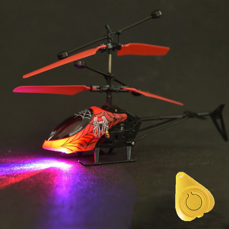 Kauko-ohjattu helikopteri LED-valolla
